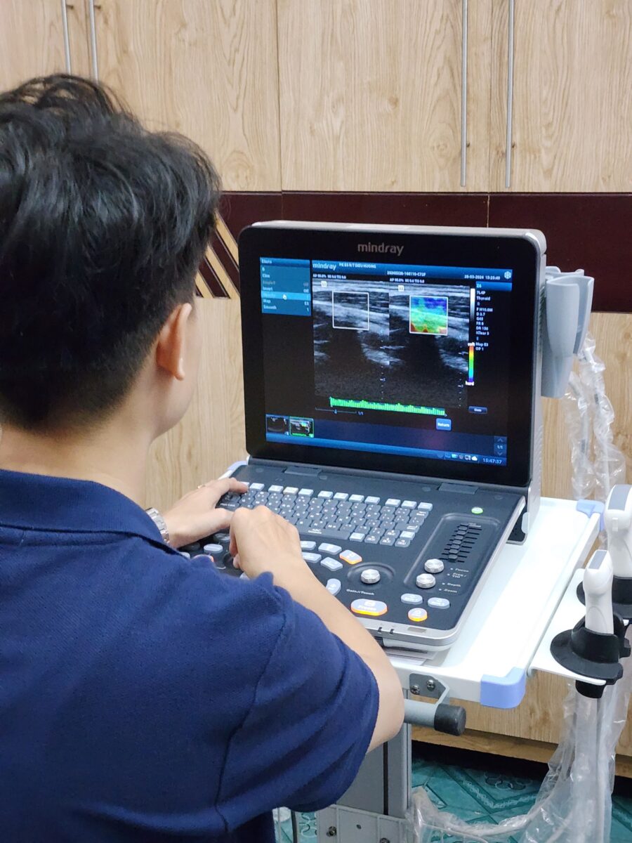 Máy siêu âm xách tay Mindray Z6 2D Doppler màu chuyên tim ứng dụng trong đa khoa